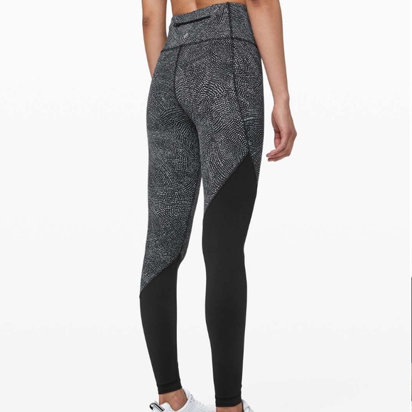 Lululemon Define Jacket and Speed Wunder Tight Bundle - Picture 9 of 12